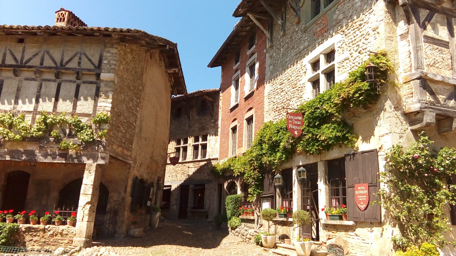 Visite de la Cité Médiévale de Pérouges