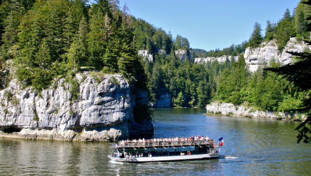 Croisiere et balade au Saut du Doubs